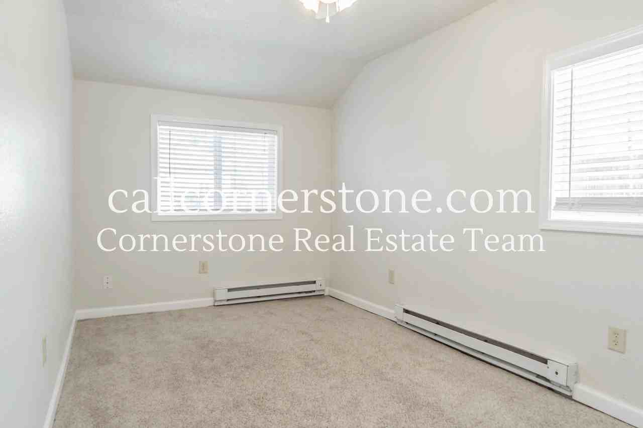 316 W Harrison St #1 - Photo 5 of 11