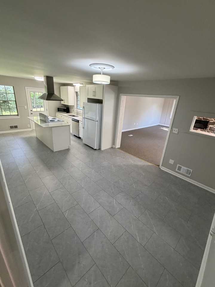 3152 Old Columbiana Rd #1 - Photo 7 of 31