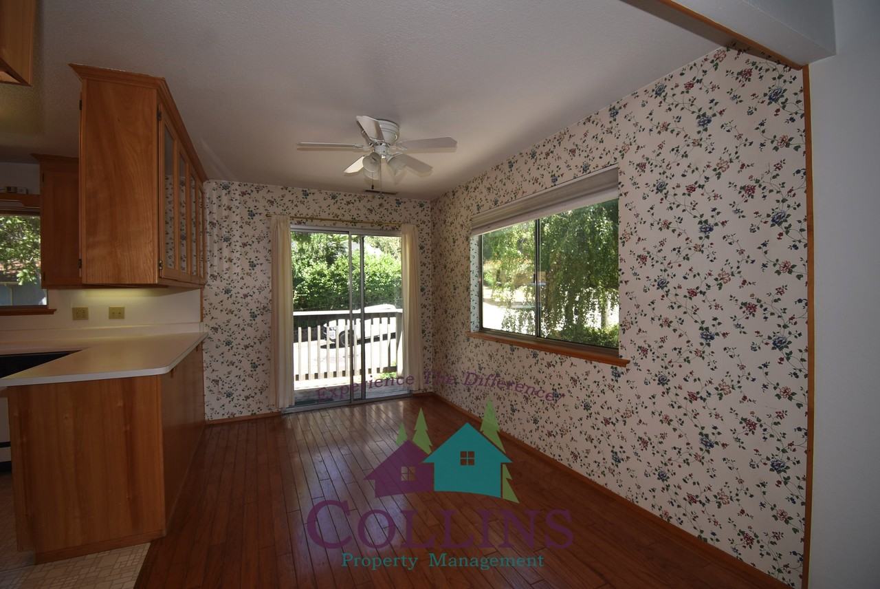 111 Maryland Dr #A - Photo 5 of 16