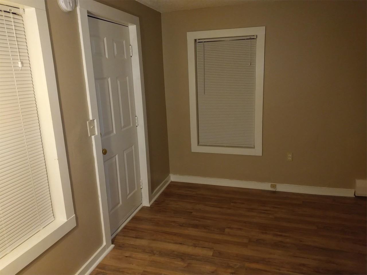 17B Martin St #17B - Photo 2 of 7
