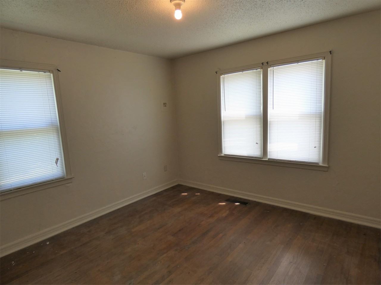 207 W Fairchild Dr #1 - Photo 6 of 11