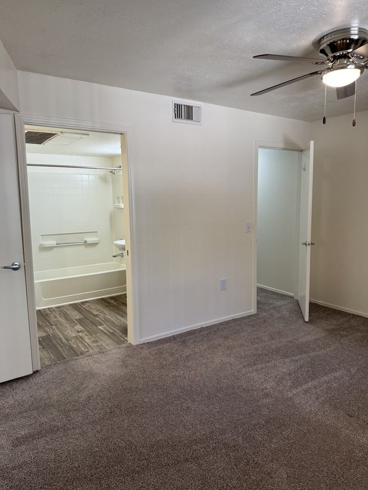 9777 N. Thornydale Road9105 #9105 - Photo 5 of 32