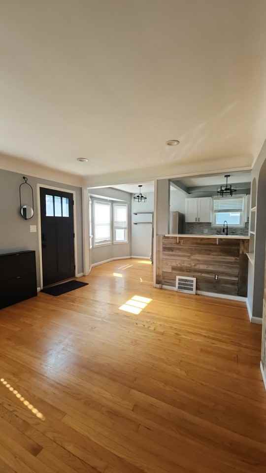 1109 Ferris AvenueSuite 202Suite 202 #1 - Photo 2 of 10