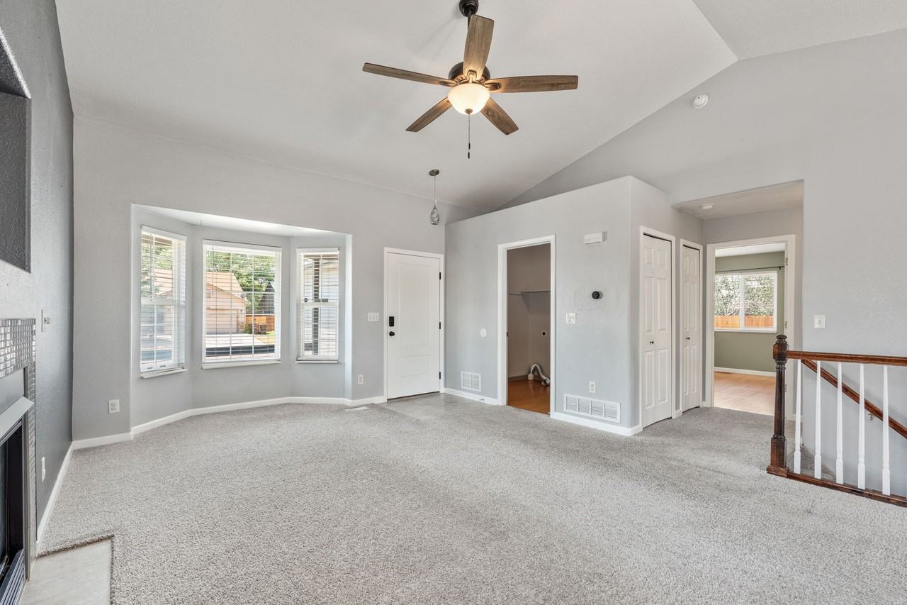 5164 Fennel Dr #1 - Photo 3 of 26