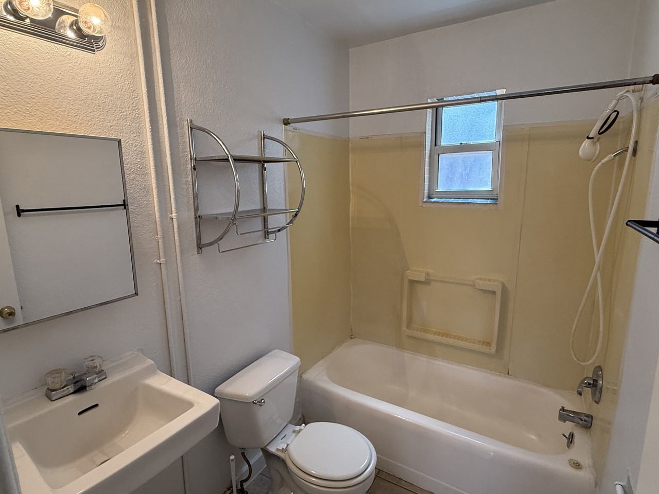 1120 Lead Avenue Southwest - 2500-510 12th Street #1120-2 - Photo 5 of 12