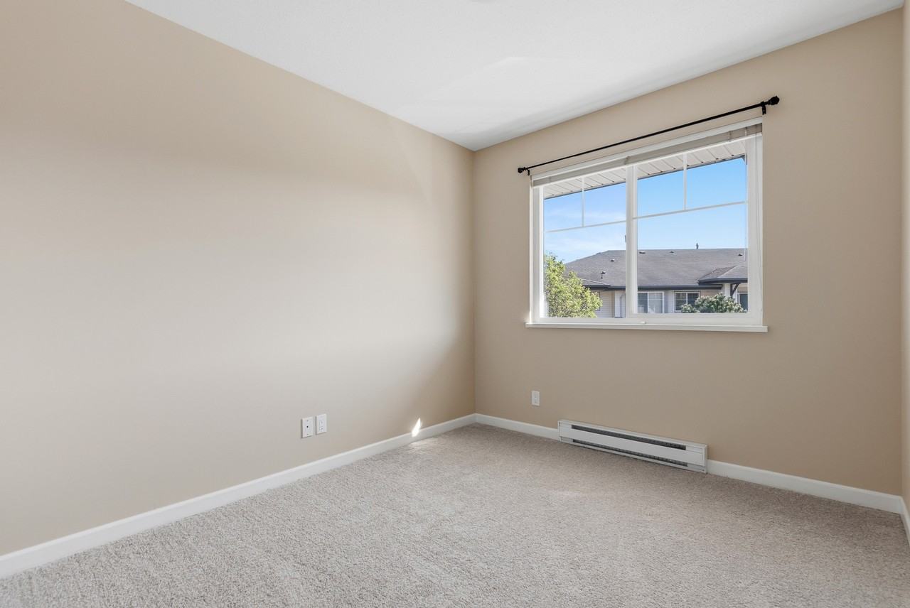 7556 - 7556 Topaz Drive - Photo 6 of 9