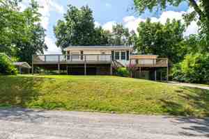 featured image of 1314 Goldleaf St #1