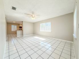 1025 Ne 17th Ave #1 - Photo 1 of 1