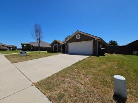 2704 Ancestor Dr - Photo 1 of 1