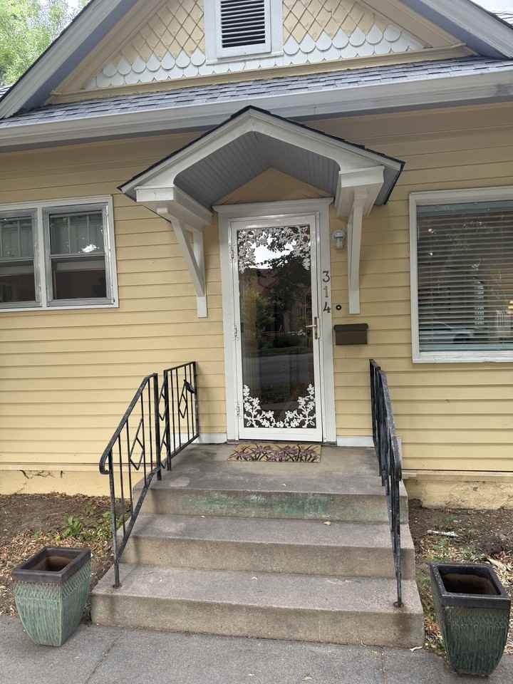314 S Sherwood St #1 - Photo 5 of 43