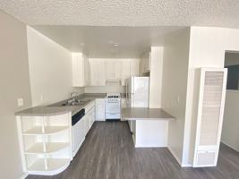 featured image of 489 S Chatham Cir