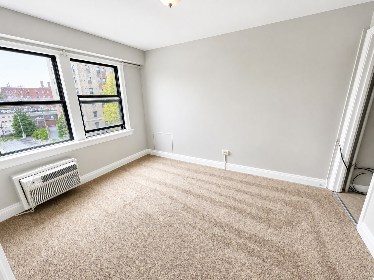 4720 CENTRE AVENUEAPT 5-H #5H - Photo 2 of 12