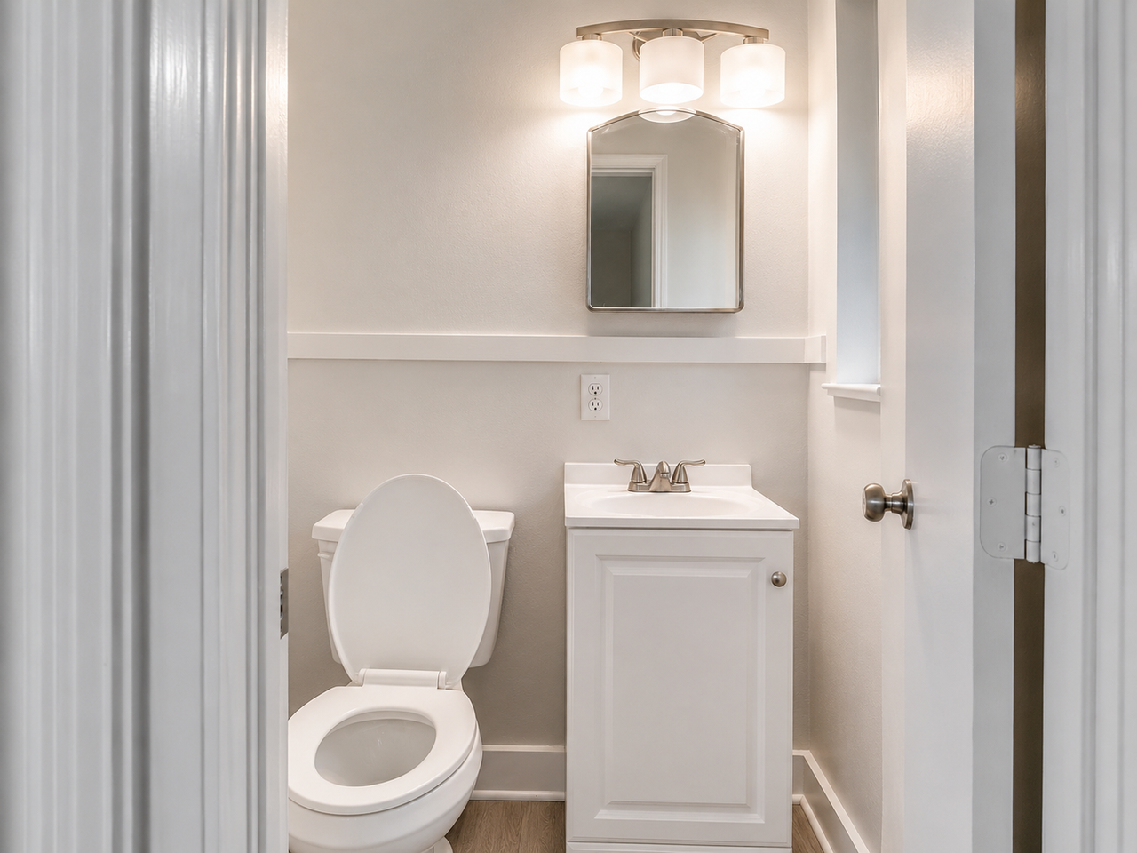 3122 Oak Forest Dr - Photo 5 of 9