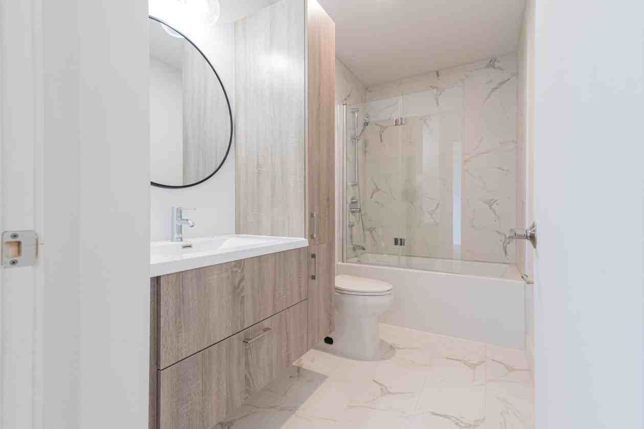 1700 Boulevard Angrignon #710 - Photo 3 of 29