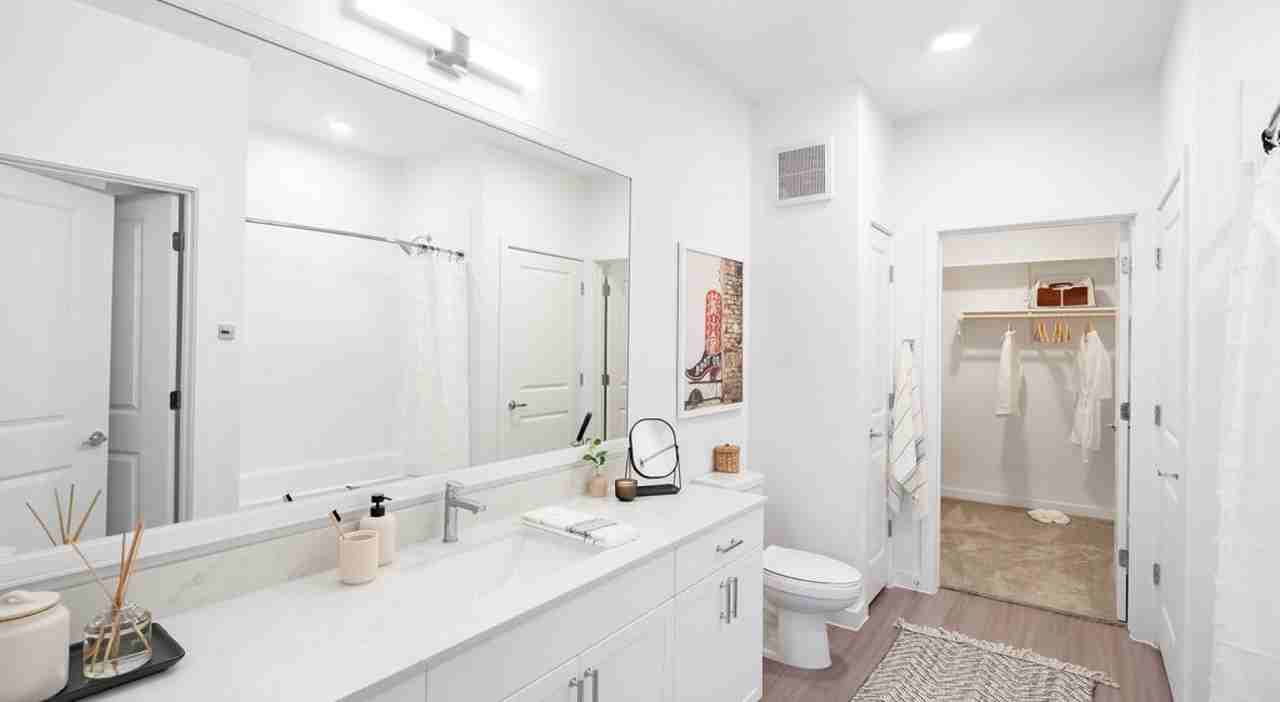 6600 Farm to Market 969 - Photo 5 of 35