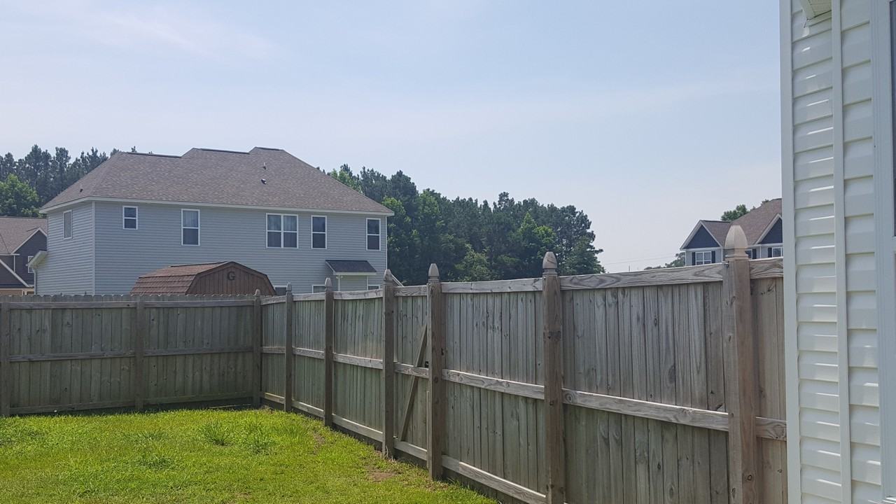 302 Catamaran Rd #1 - Photo 6 of 19