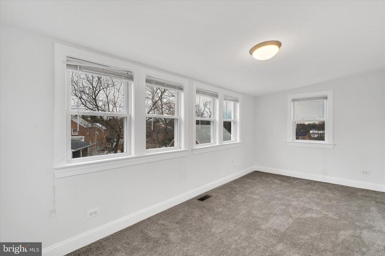 1002 Chillum Rd #1 - Photo 2 of 11