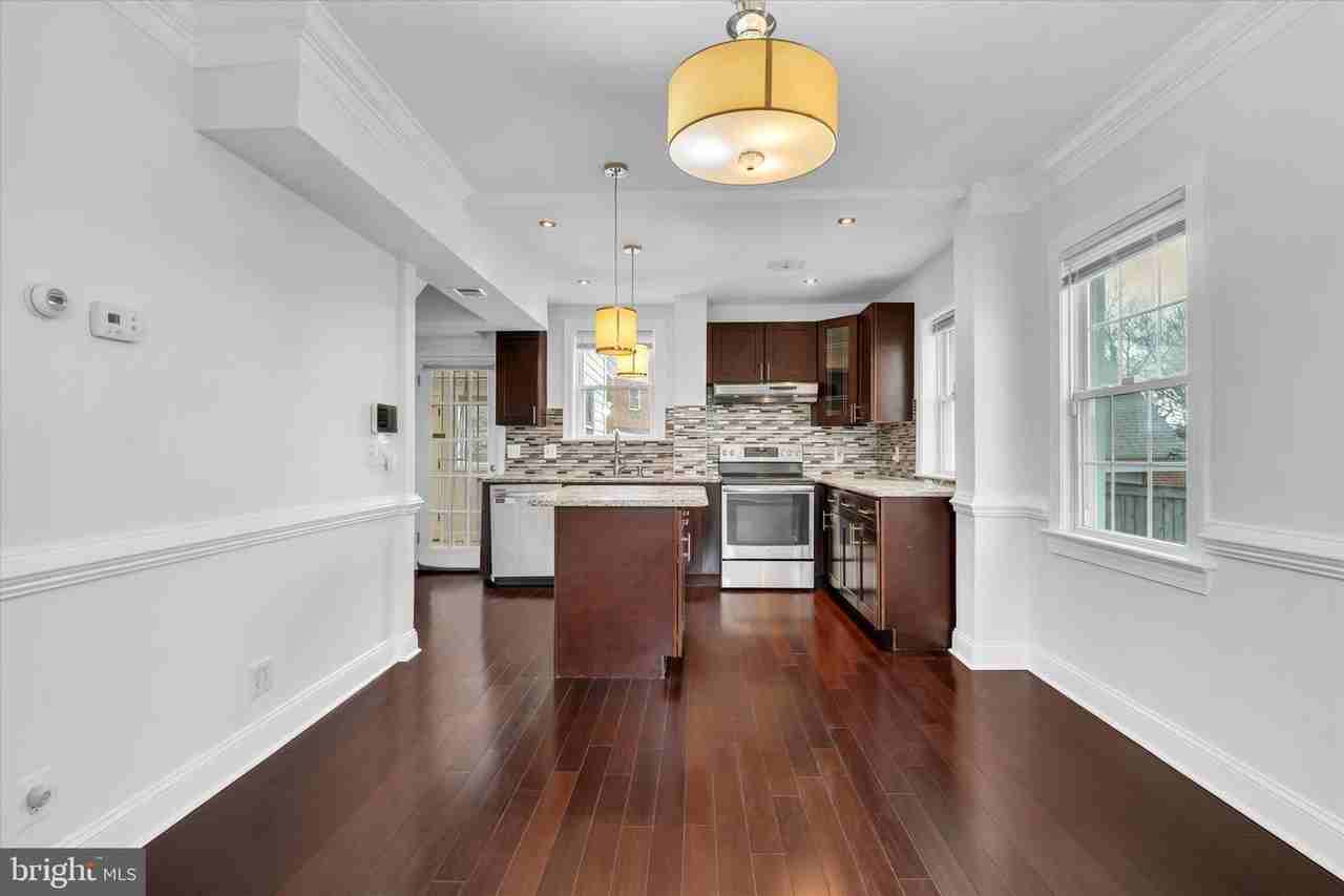 1002 Chillum Rd #1 - Photo 7 of 11