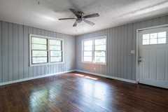 1119 Regent St Sw #B - Photo 1 of 1