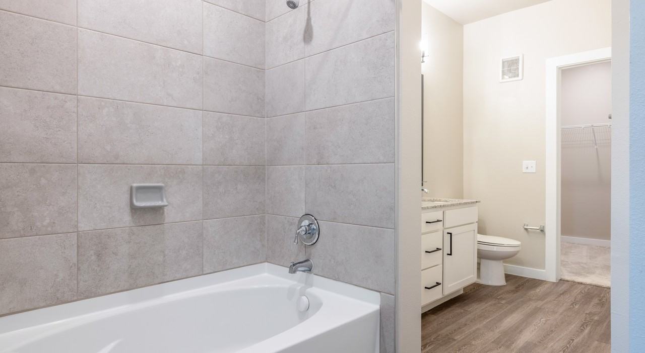7101 East William Cannon Drive - Photo 3 of 31