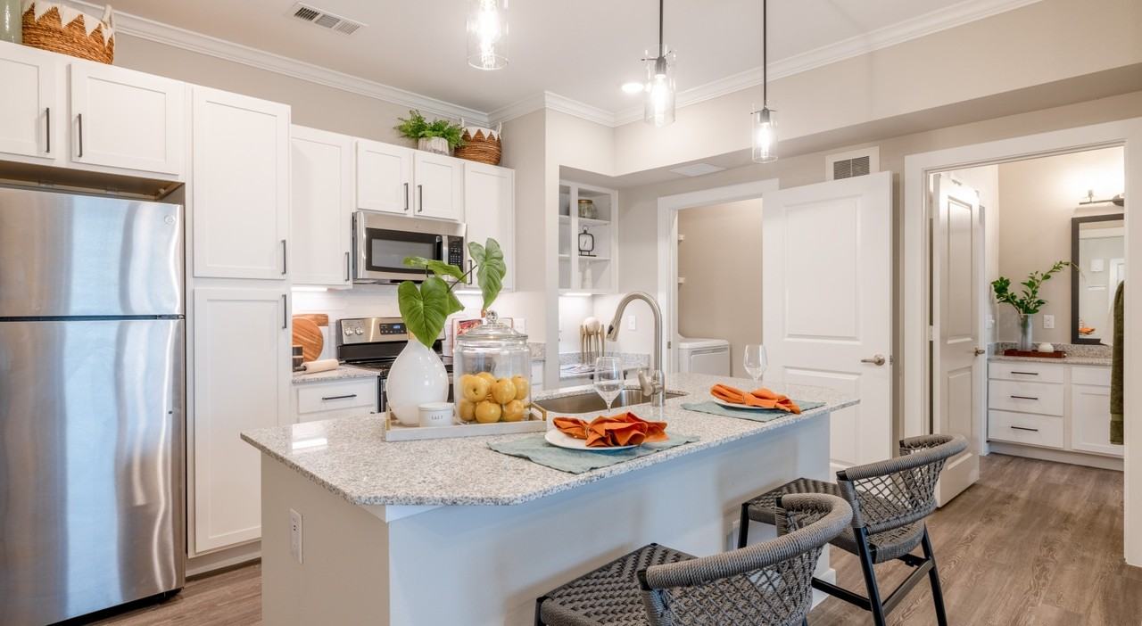 7101 East William Cannon Drive - Photo 5 of 31