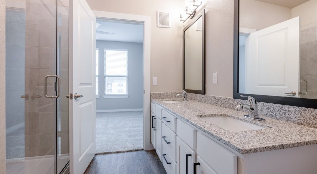 7101 East William Cannon Drive - Photo 7 of 31