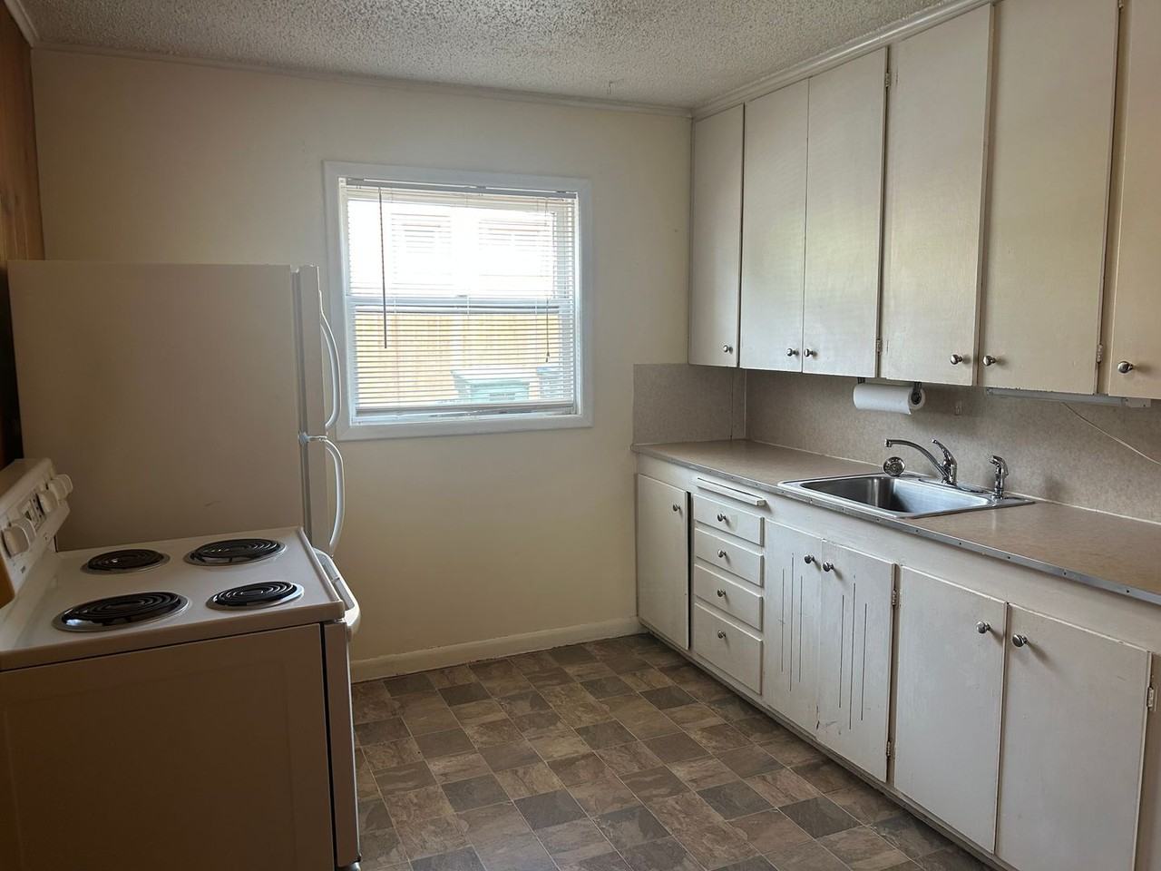 Walnut Street/North Street - Photo 3 of 18