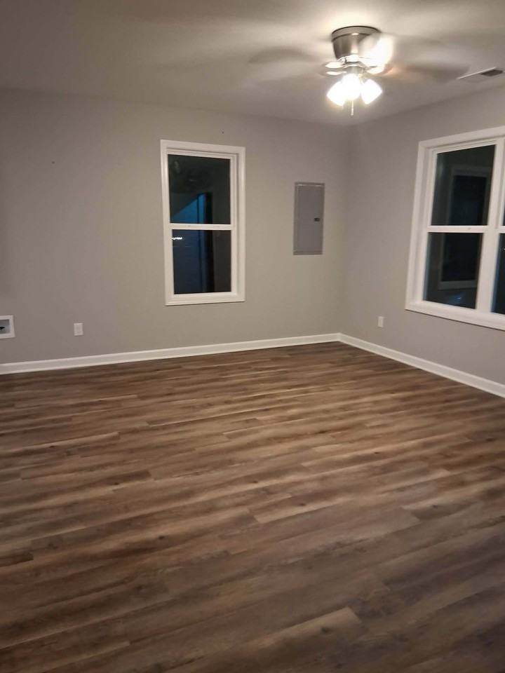 211 Simonton St #1 - Photo 3 of 11