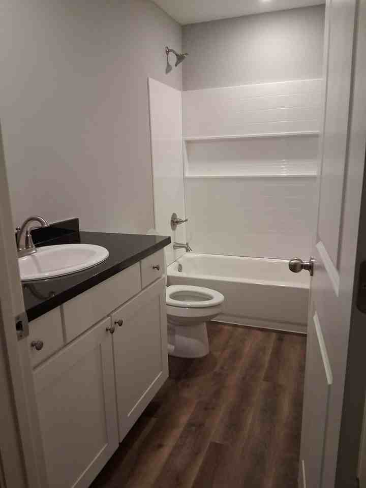 211 Simonton St #1 - Photo 5 of 11