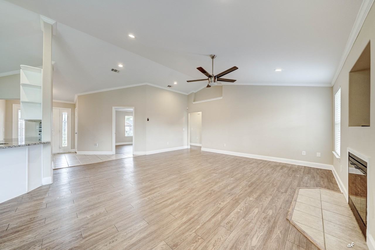 5419 Blue Dog Rd #1 - Photo 7 of 11