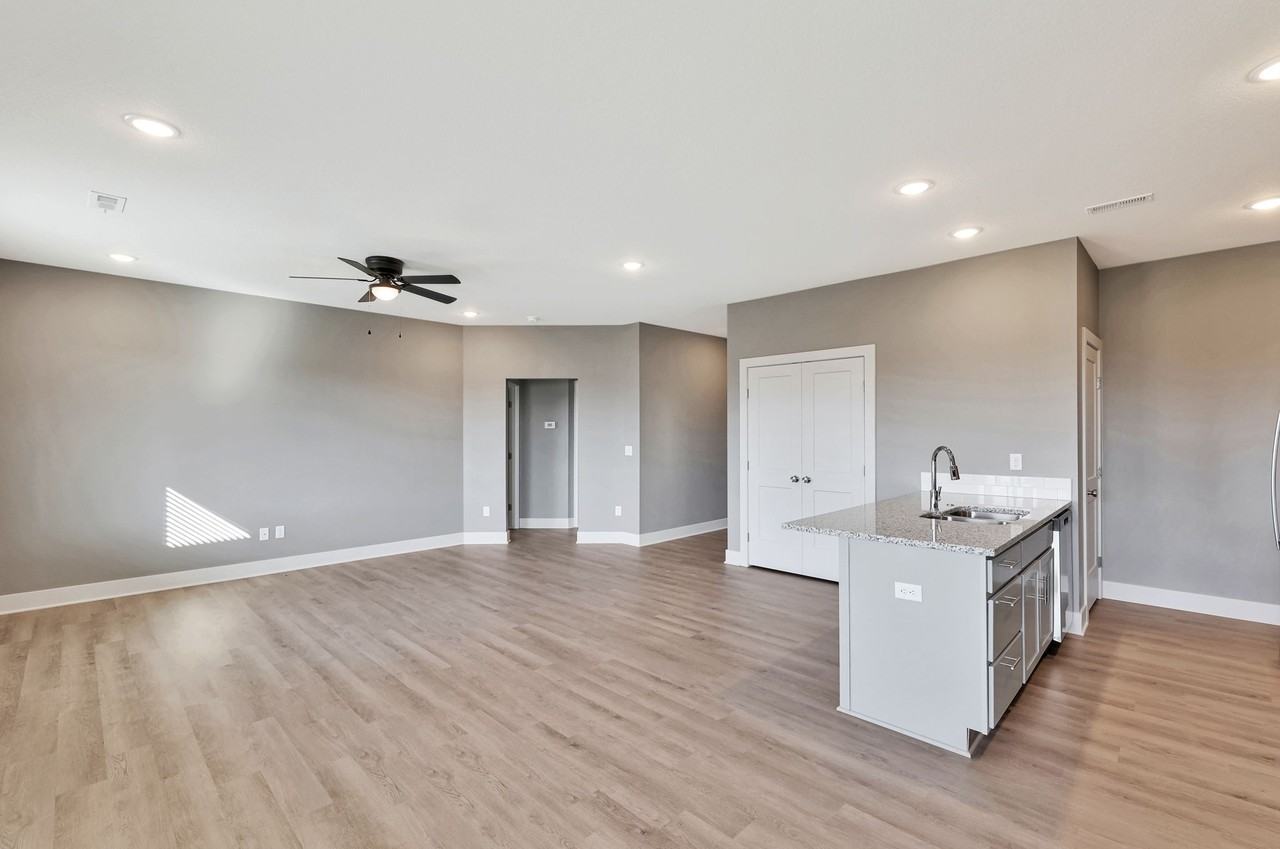 4579 S Doris Ct #1 - Photo 3 of 24