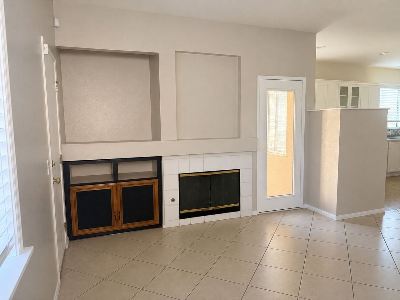 39540 June Rd - Photo 3 of 26