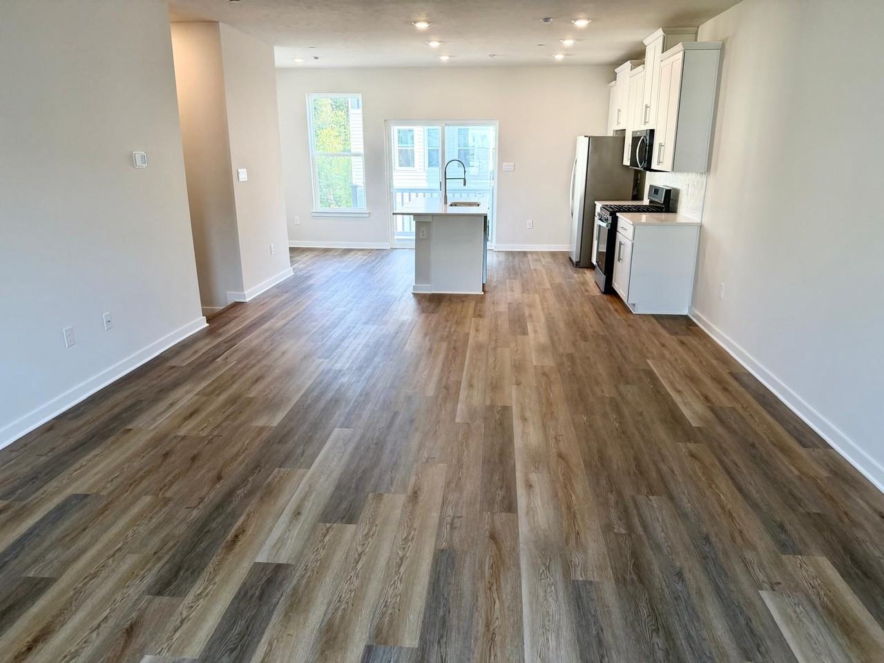 531 Cooper St #1 - Photo 5 of 29