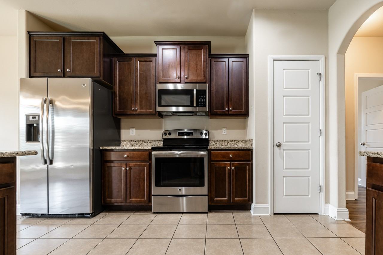 8095 Vane Ct #1 - Photo 6 of 17