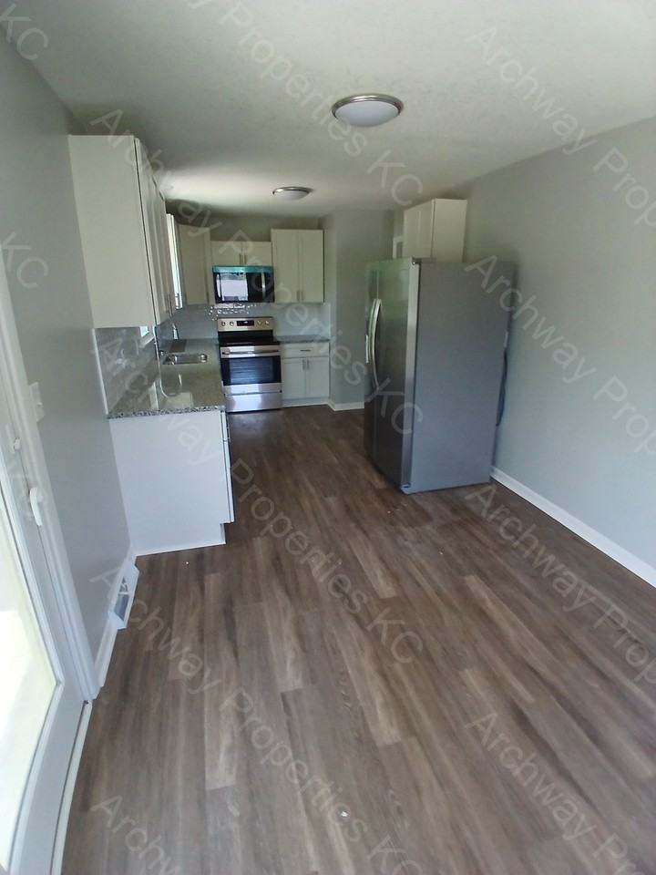 5103 Long Dr #NA - Photo 5 of 19