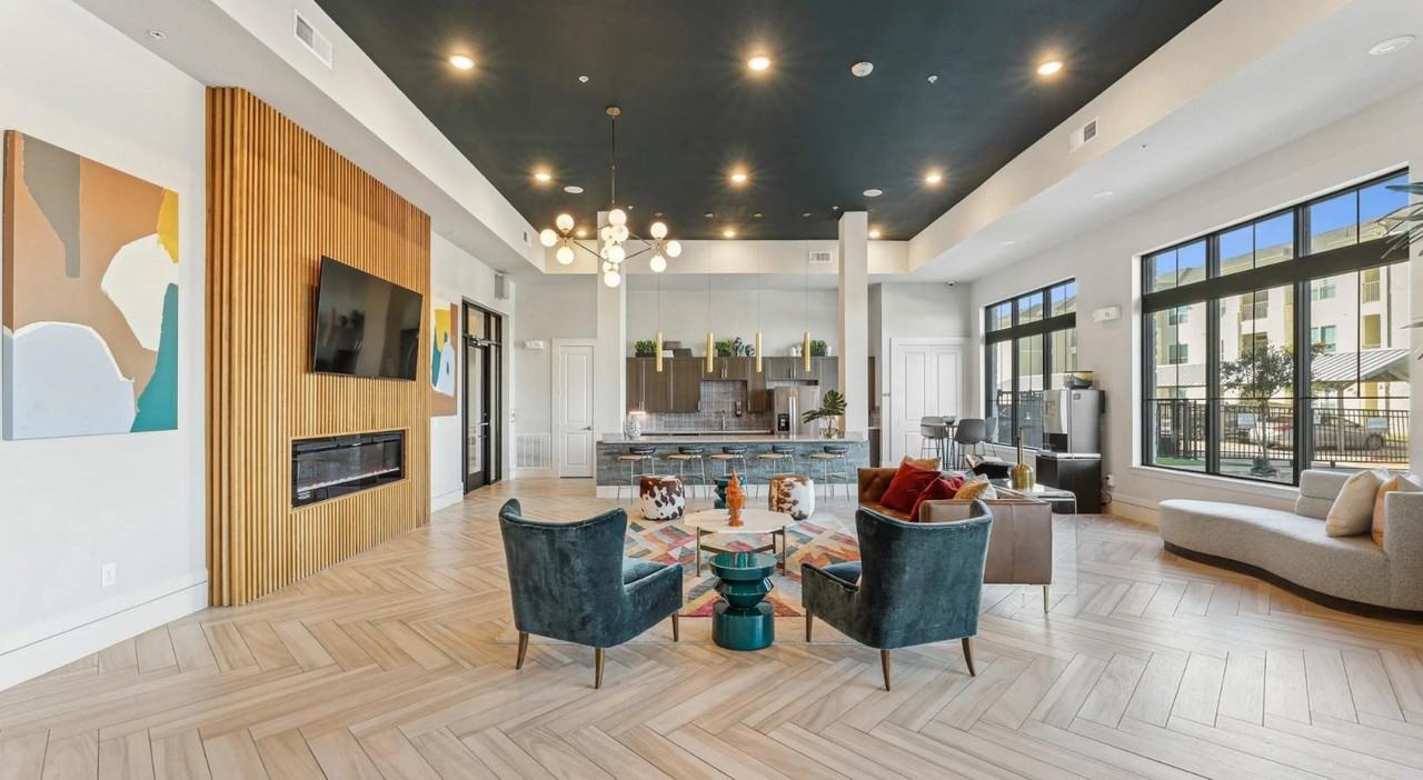 13010 Ridgeline Boulevard - Photo 7 of 17