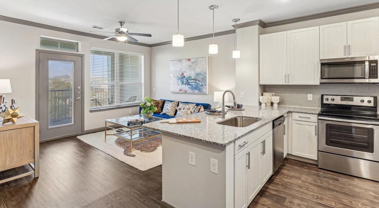 13010 Ridgeline Boulevard - Photo 3 of 17