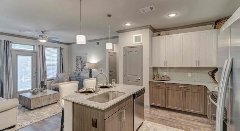 13010 Ridgeline Boulevard - Photo 4 of 17