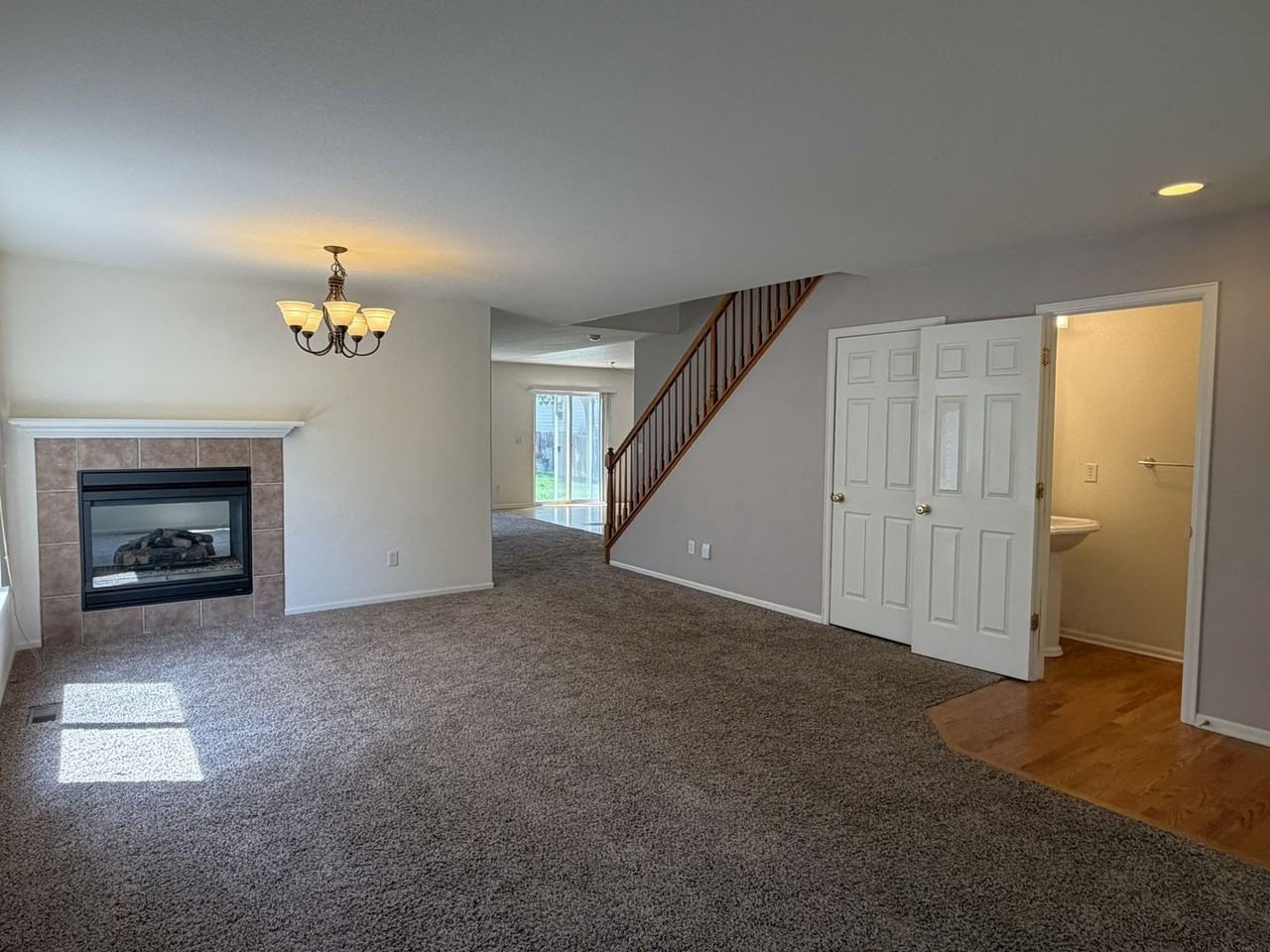 1809 Beam Reach Pl - Photo 2 of 17