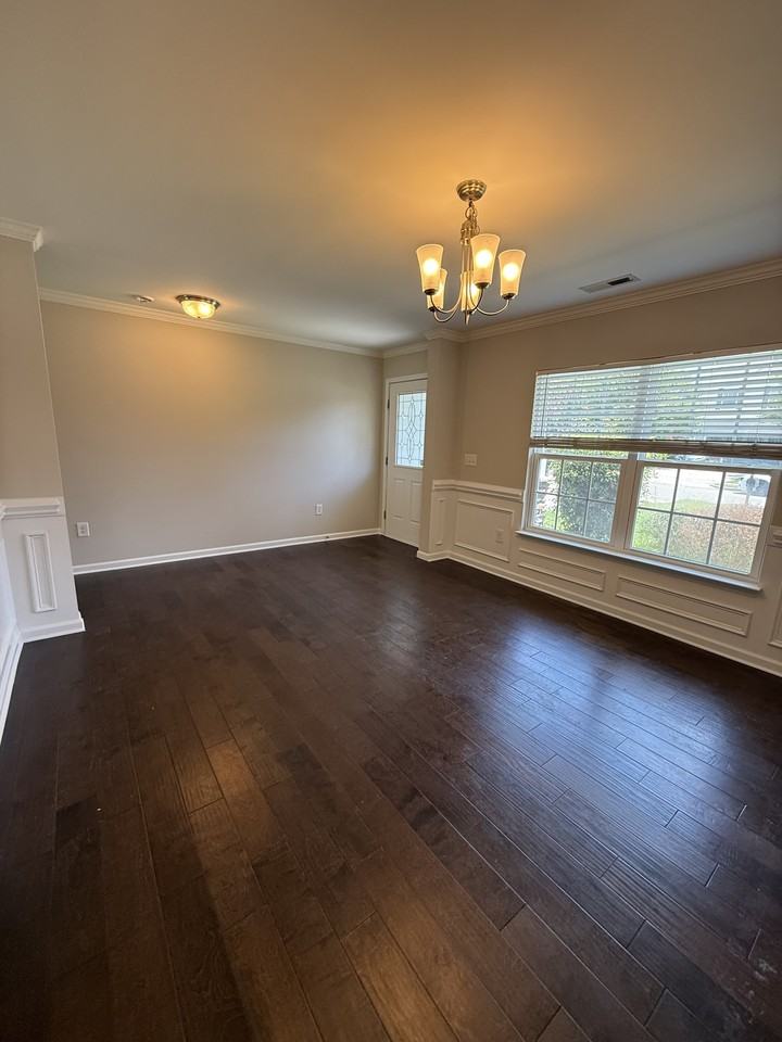 6855 Coopers Hawk Trl #1 - Photo 4 of 27