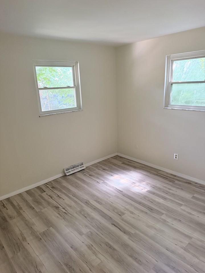 2420 Ulrich Ave #1 - Photo 4 of 9