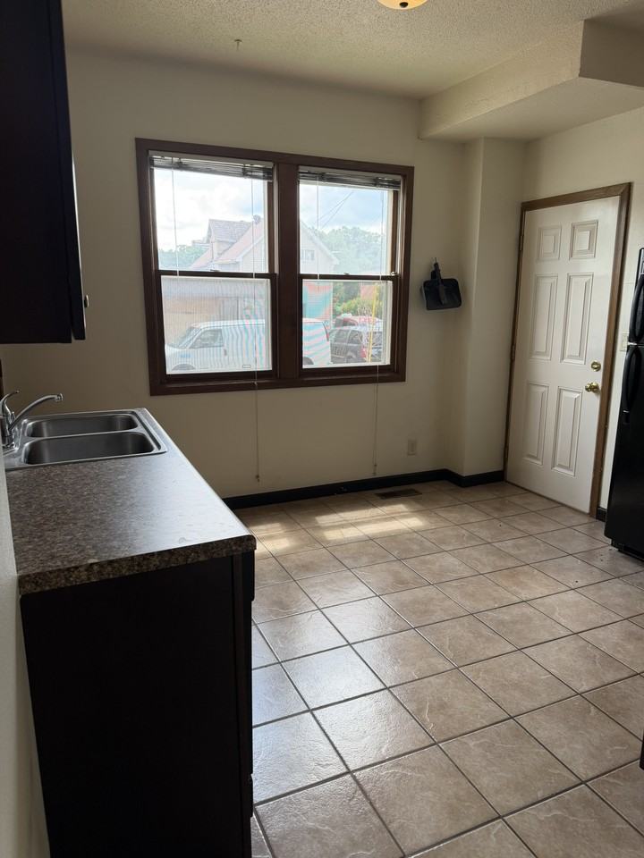 216 2nd Ave #1 - Photo 6 of 18