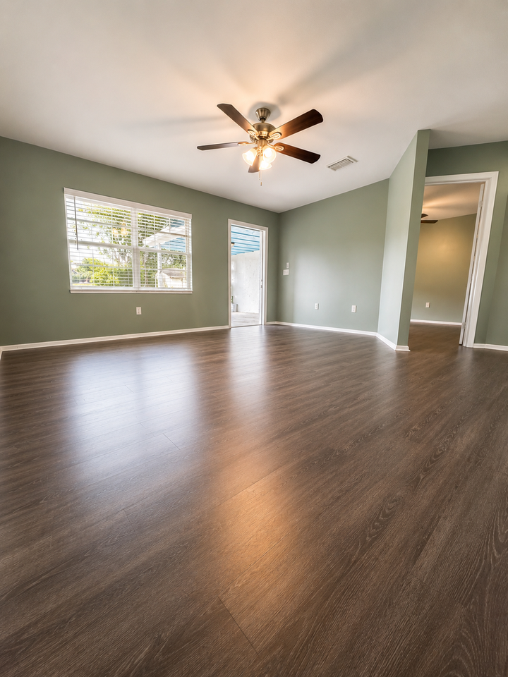 525 23rd Ave E #525 - Photo 6 of 18