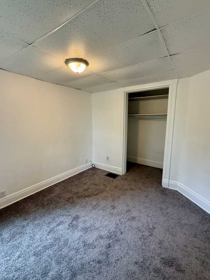 1501 Lexington Ave #1 - Photo 2 of 10