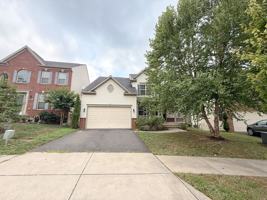 featured image of 2604 Brooke Grove Rd