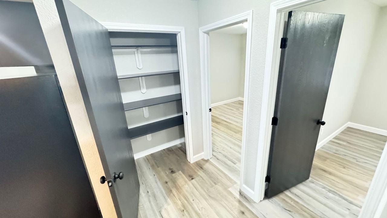 34 Osage Ridge Rd #5 - Photo 2 of 12