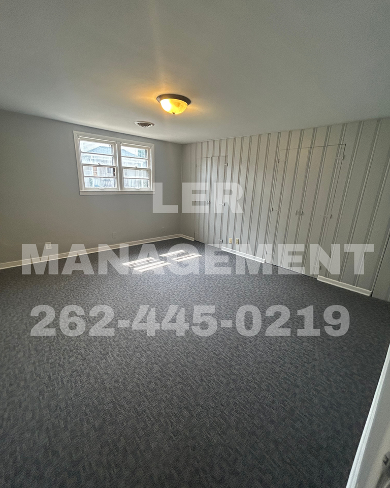 1510 57th Street - Photo 5 of 24