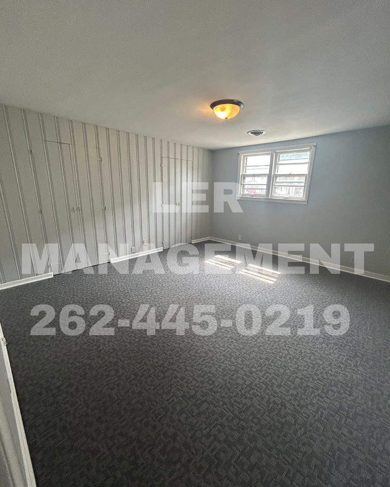 1510 57th Street - Photo 6 of 24