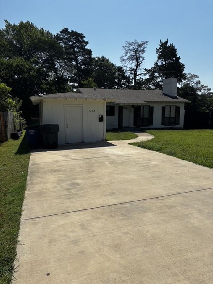 1272 Cedar Haven Ave - Photo 2 of 34