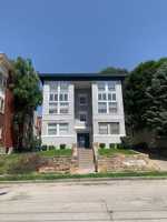 featured image of 4111 Walnut St